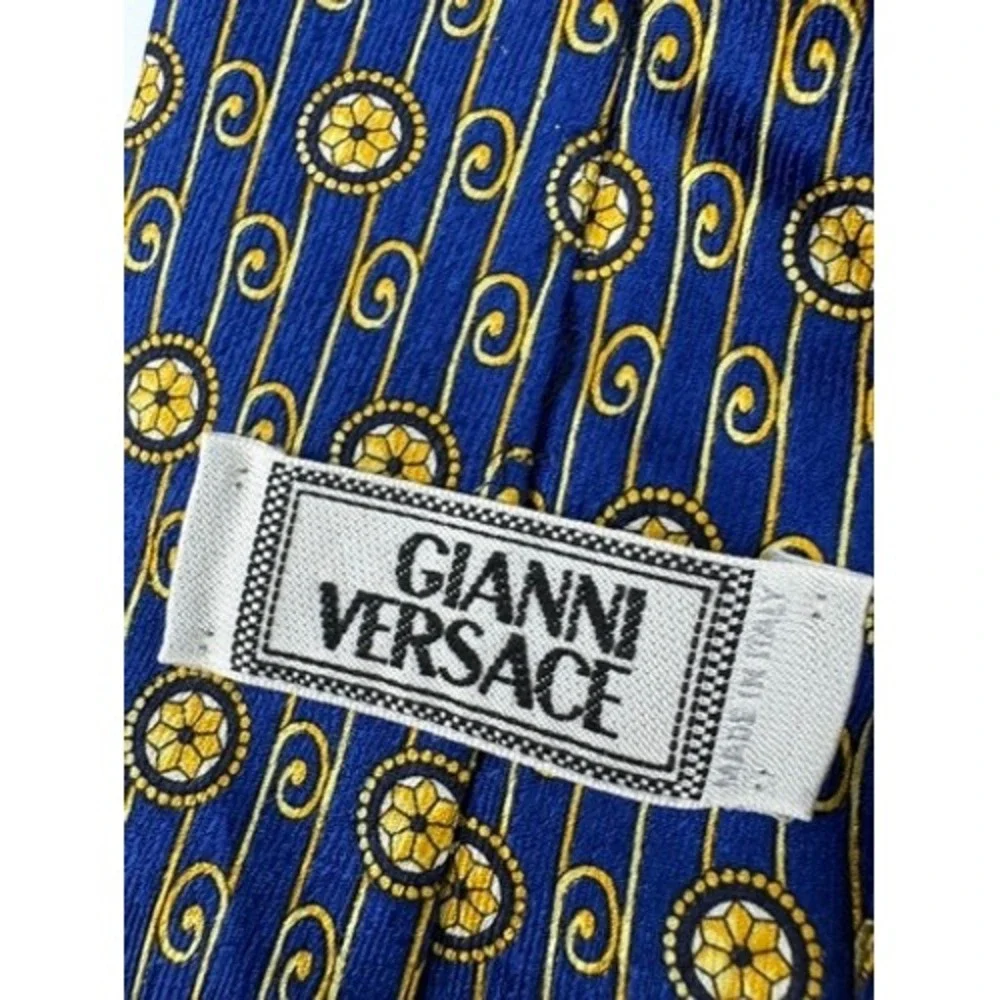 Gianni Versace Silk Tie Mens OS Blue Gold Medallion Geometric‎ Italian Designer